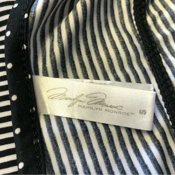 MARILYN Monroe Black & White Striped Chemise Size Small - Picture 5 of 11